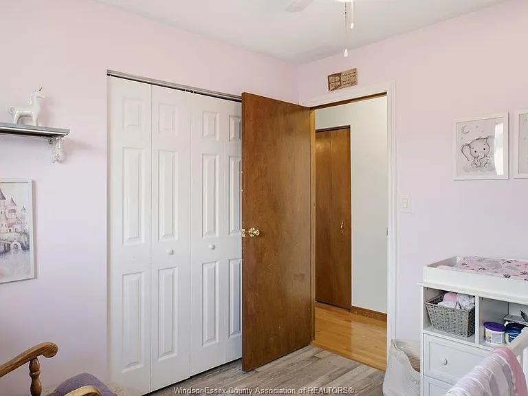 1646 Langlois Ave — Photo 14