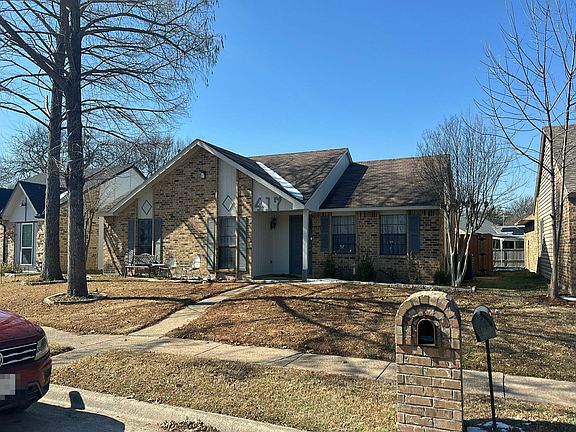 2nd image of 417 Timberbend Trl