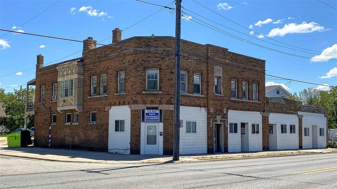 802810 Kishwaukee St, Rockford, IL 61104 Zillow