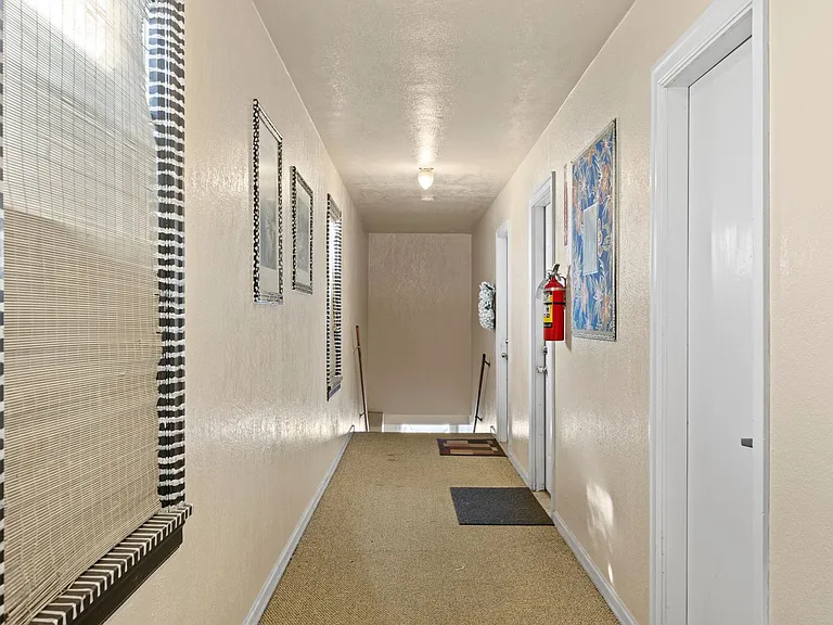 115 W 1st Ave — Photo 9