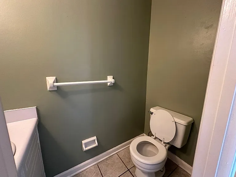 2448 Riverlook Dr — Photo 19
