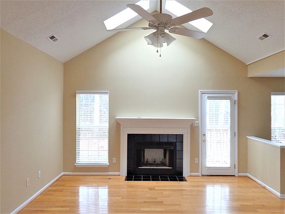 2nd image of 9139 Windknob Ct