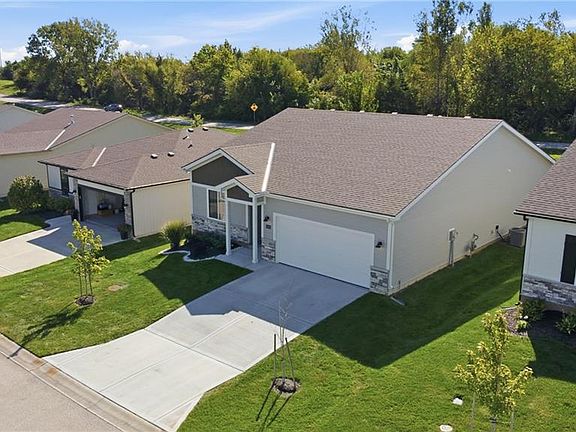 4th image of 20909 W 190th Pl