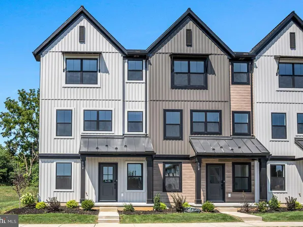 310 Flora Blvd, Annville, PA 17003