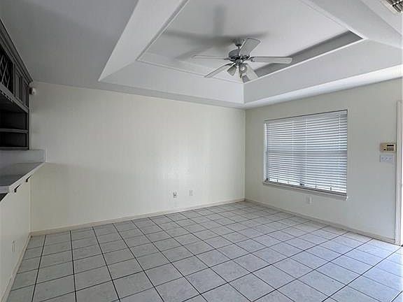 5th image of 701 W Bronze Dr APT A