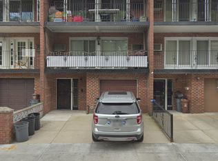 7958 68th Ave, Flushing, NY 11379