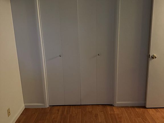 4th image of 19913 N Elliott Rd #6