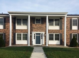 3020 Rownd St, Cedar Falls, IA 50613