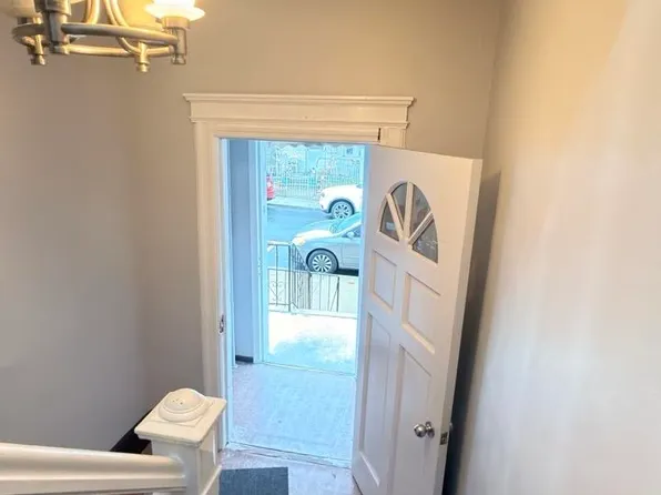 608 57th Street image 17 of 33