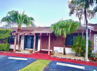 2665 S Parkview Dr, Hallandale, FL 33009