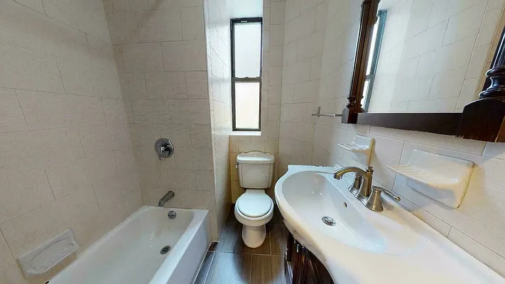 Rented by Bond New York | media 15