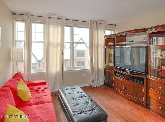 3rd image of 125 N Euclid Ave APT 406