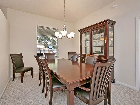 5th image of 12236 Lake Fern Dr