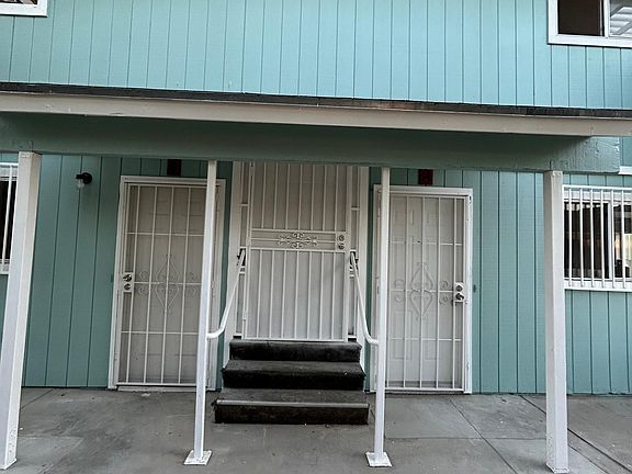 3rd image of 125 Magnolia Ave #A-d