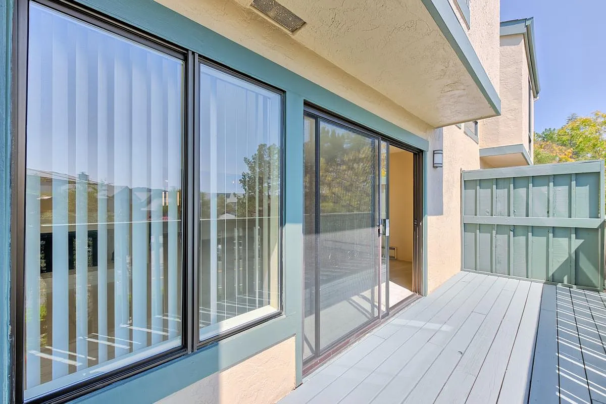 Building Photo - 812 S Eliseo Dr