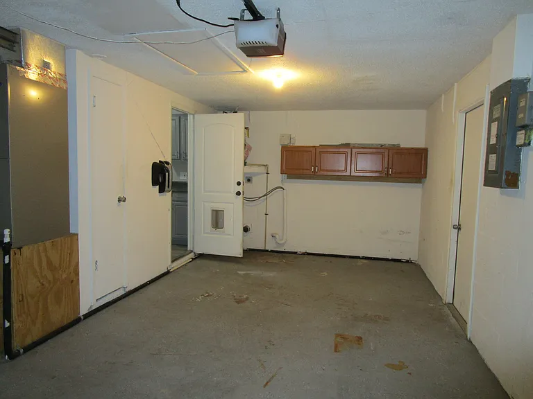 11611 Constance Dr — Photo 23