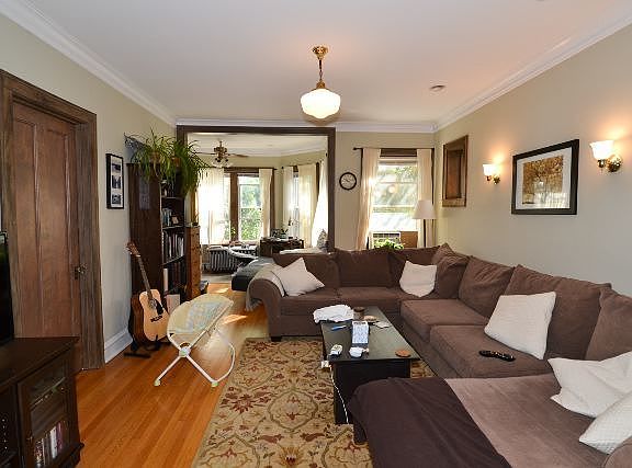 5th image of 5550 N Glenwood Ave APT 1E