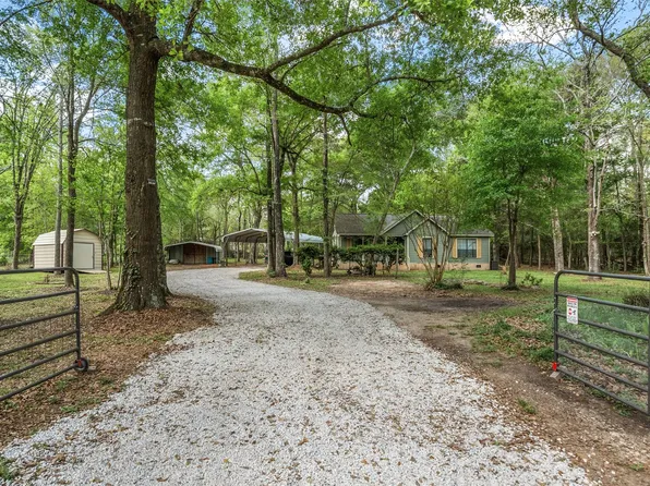 27311 Decker Woods Dr, Magnolia, TX 77354