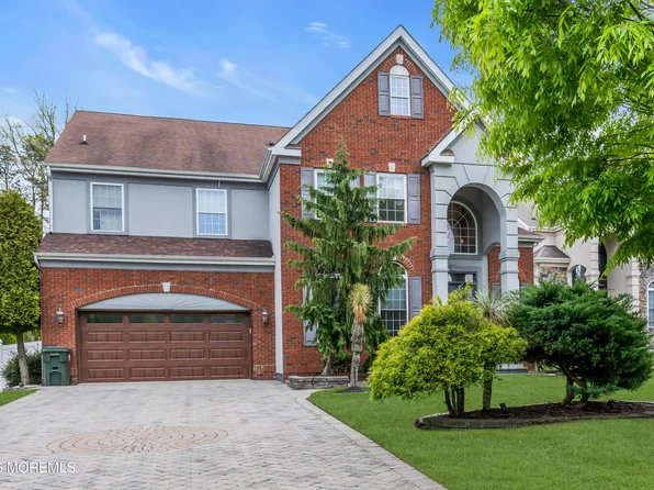 15 Rockspray Court, Howell, NJ 07731