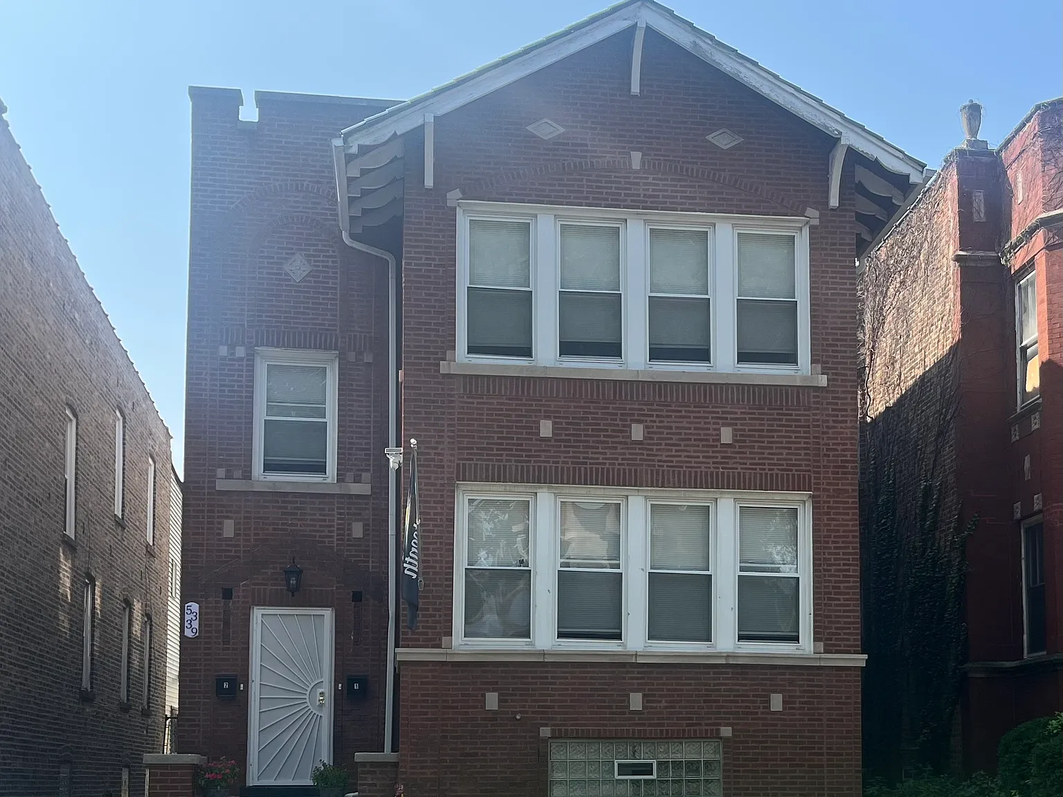 2 bed, 1500 sqft, $2,000 — Photo 2