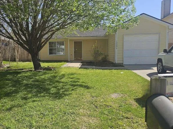12226 Greensbrook Forest Dr, Houston, TX 77044
