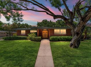 466 Barracuda Pl, Corpus Christi, TX 78411