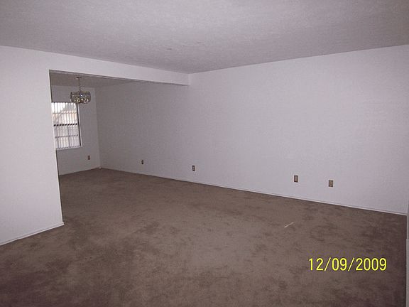 2nd image of 4341 Crabapple Ct