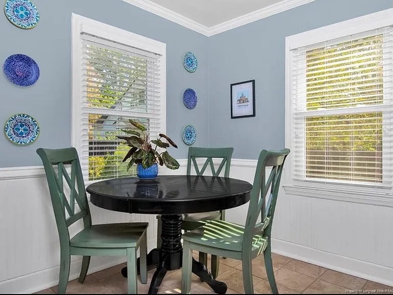 1021 Belmont Ave — Photo 24