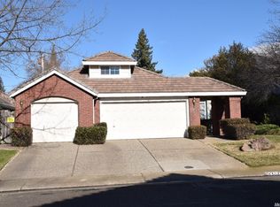 5217 Willow Park Ct, Carmichael, CA 95608