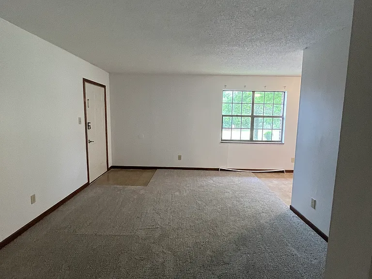 906 Old Reservoir Rd #909 — Photo 2