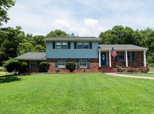 814 Cecelia Dr, Boiling Springs, SC 29316