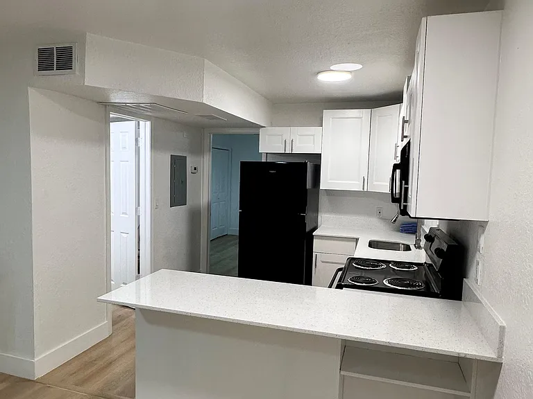 Harper Flats — Photo 15
