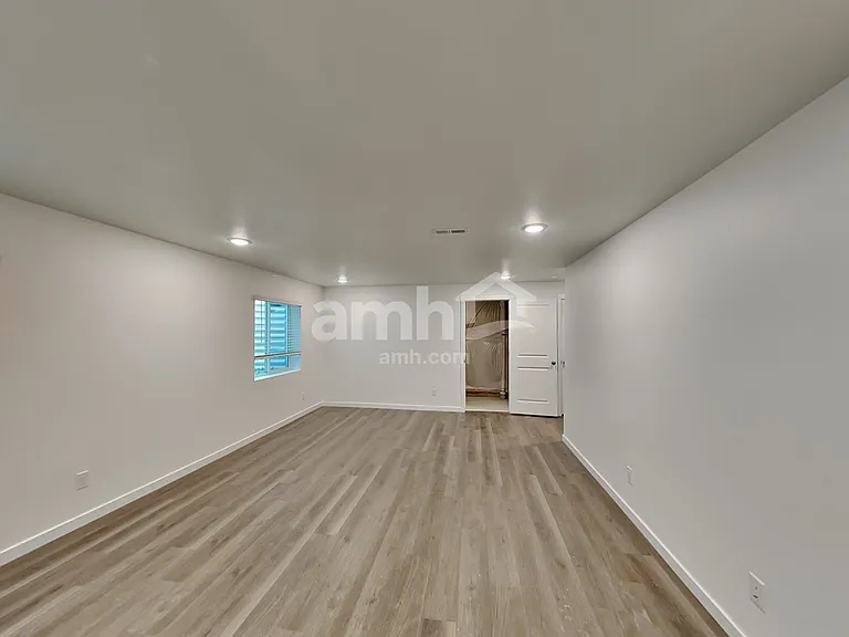 310 N Addison Way — Photo 23