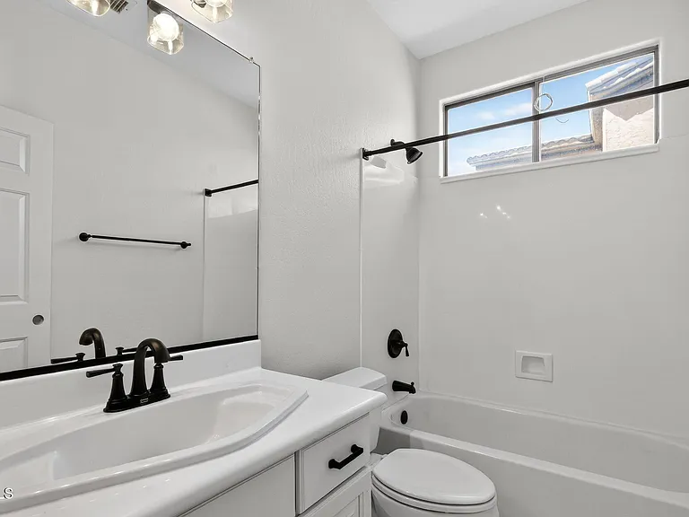 7742 E Los Gatos Dr — Photo 27