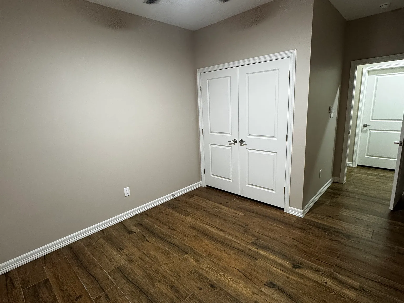 3 bed, 1203 sqft, $1,500 — Photo 4