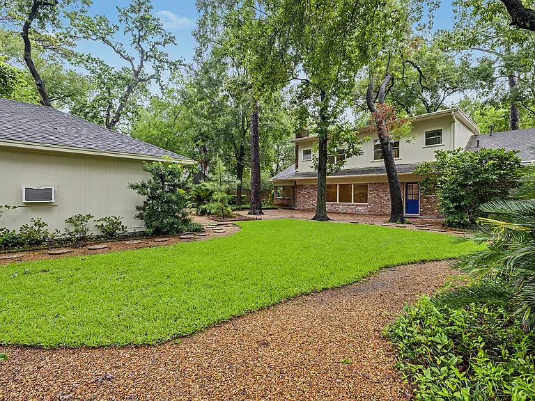 10811 Hunters Forest Dr — Photo 25