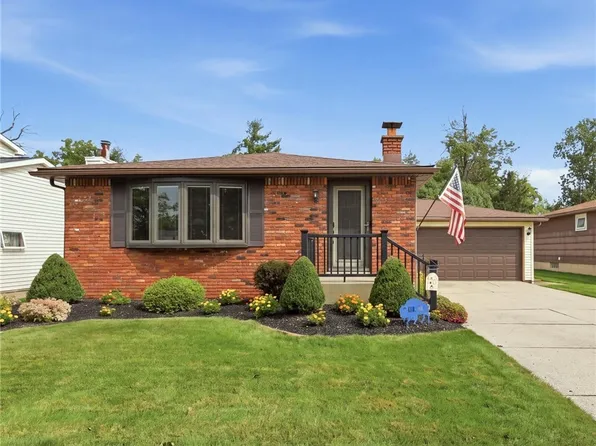 202 Barbados Dr, Cheektowaga, NY 14227