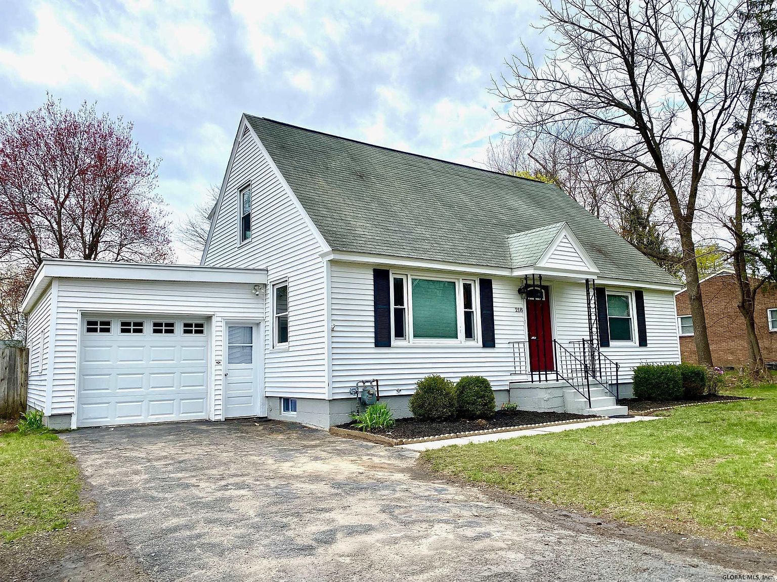 218 OLD NISKAYUNA Road, Latham, NY 12110 Zillow