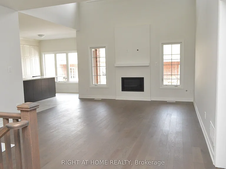 65 Jazzberry Rd #2 — Photo 4
