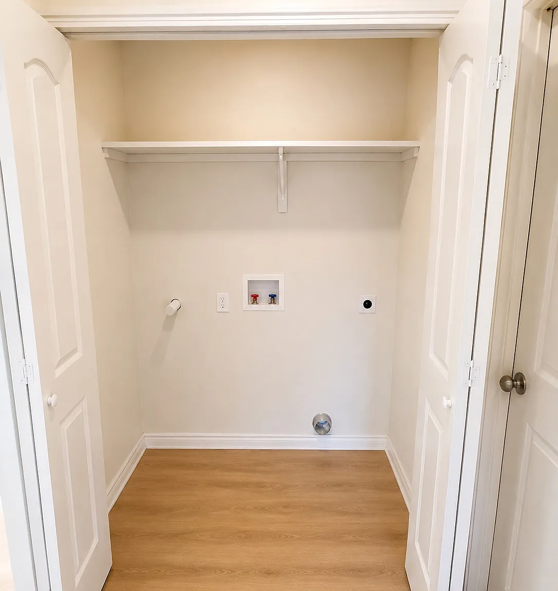 2 bed, 950 sqft, $1,400 — Photo 4