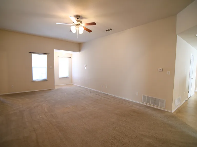7207 Freedom Dr — Photo 7