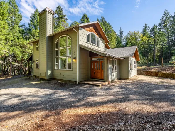 3380 Riverbanks Rd, Grants Pass, OR 97527