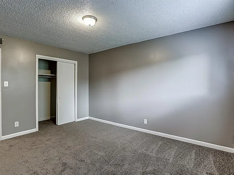 501 Laurel Dr NW — Photo 14