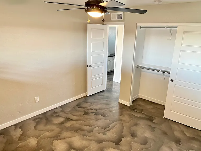 4207 N 27th St #2 — Photo 32