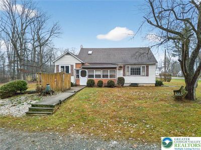 1033 Jacobsburg Rd, Wind Gap, PA, 18091
