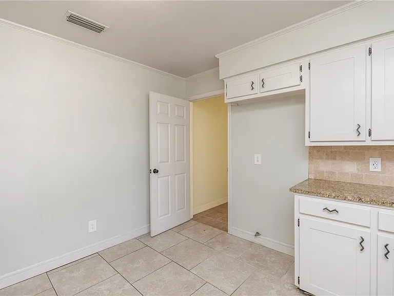 6702 Sahara Dr — Photo 18