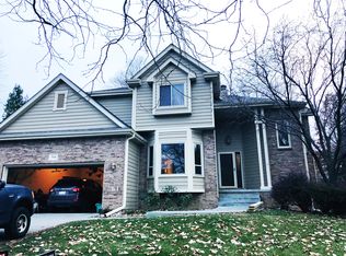 5941 Culwells Rd, Lincoln, NE 68516