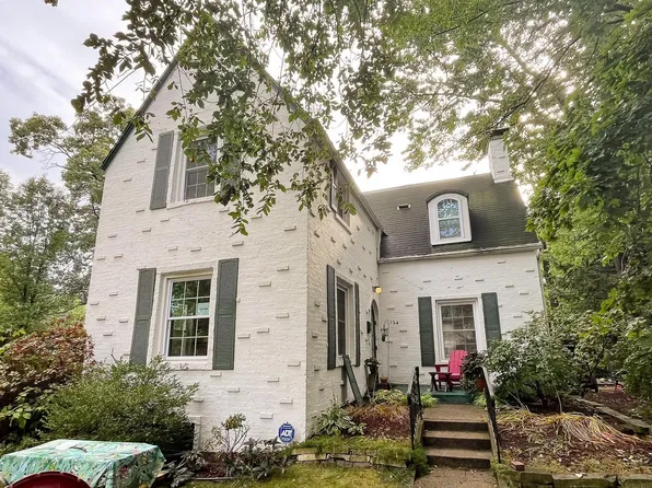 124 N Sunnyside Ave, South Bend, IN 46617