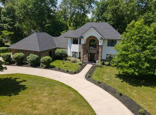 12 S Broadway, Beverly Shores, IN 46301