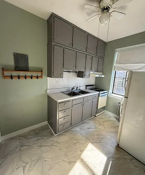 1209 N Main St #C — Photo 4